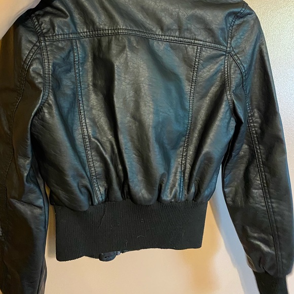 Black jacket - faux leather - Picture 3 of 5